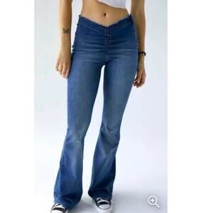 Urban Outfitters UO BDG Ruched V Front Flare Jean 28 Women’s Blue